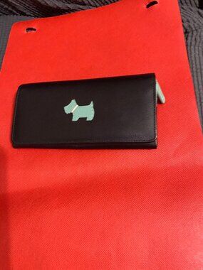 Radley London Black Wallet